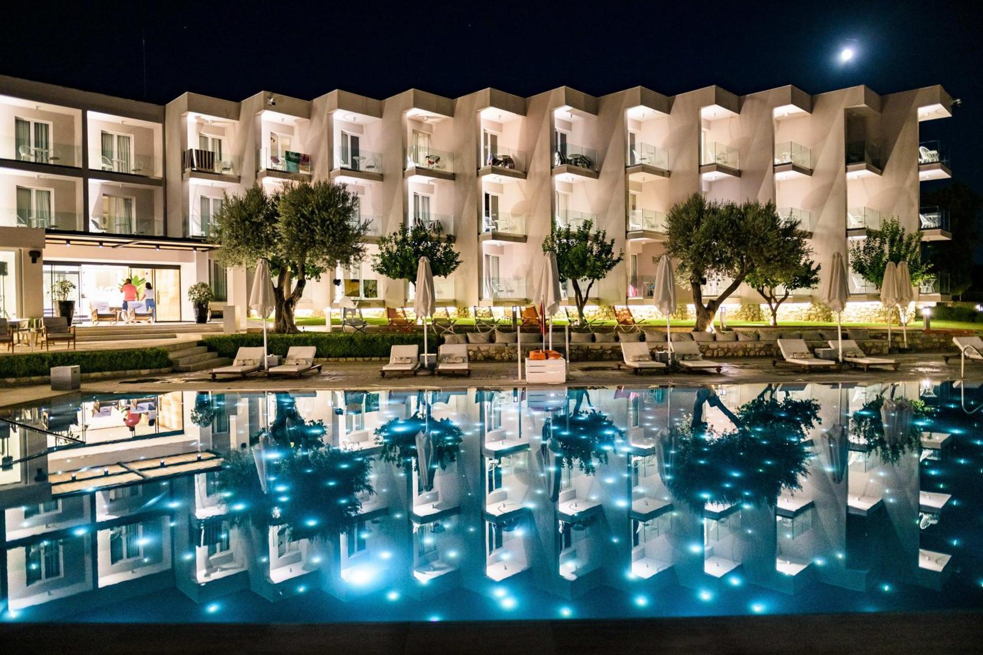 Amaronda Resort & Spa Eretria Экстерьер фото